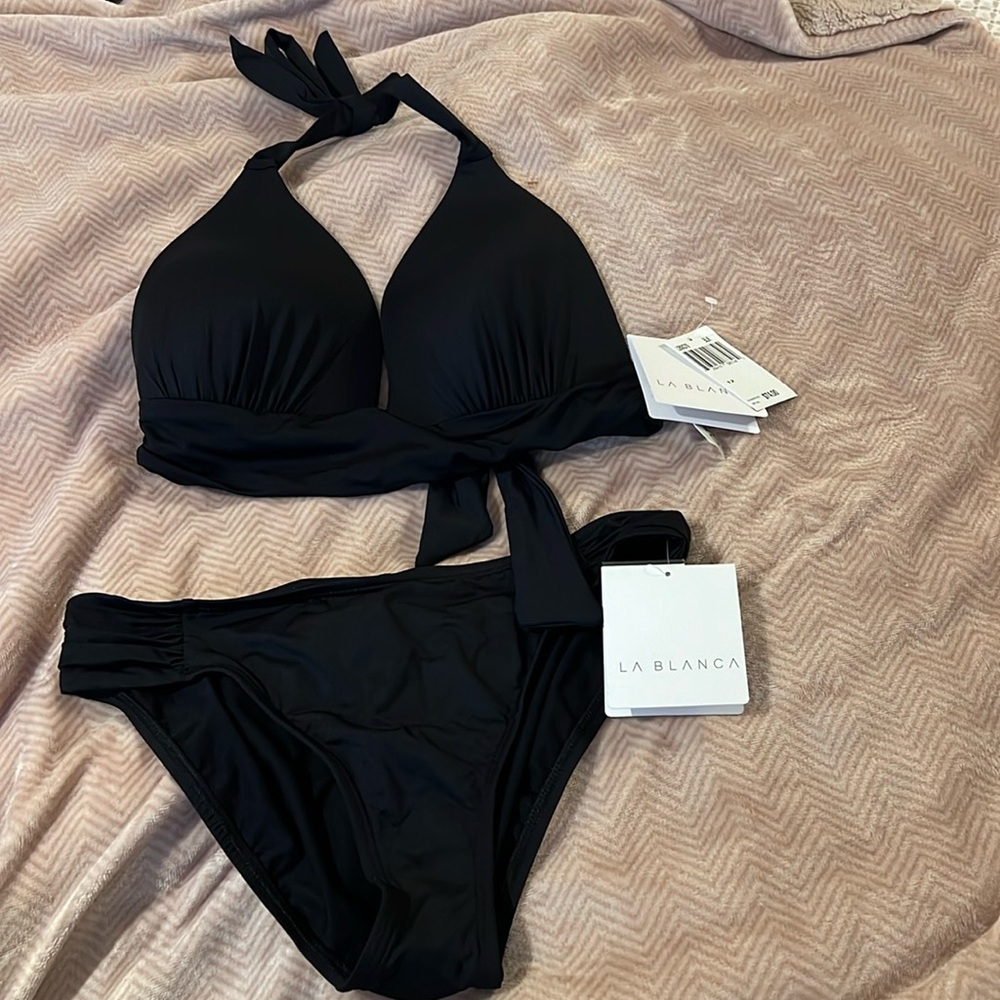 La Blanca Ladies Bikini Top, NWT